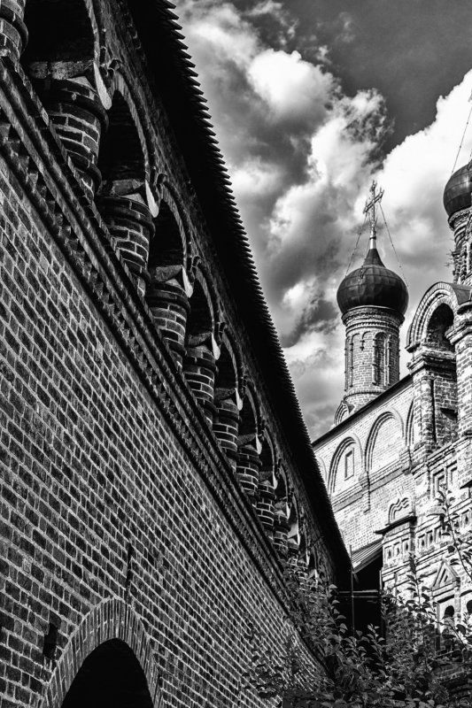 Подворьеphoto preview