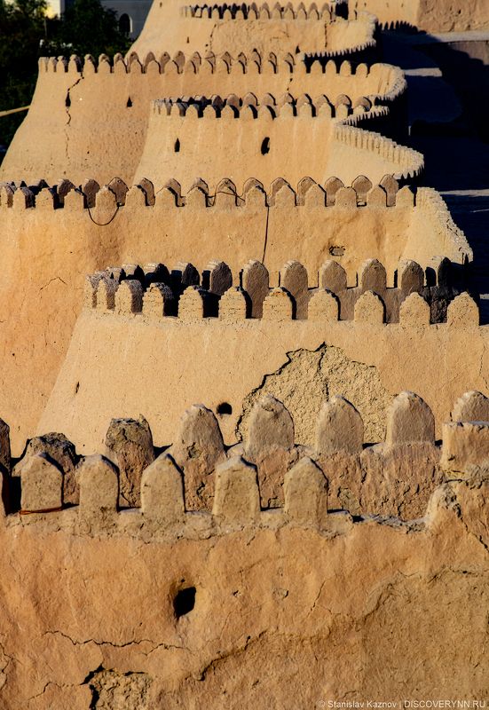 узбекистан, хива Городские стены Ичан-Калы в Хивеphoto preview