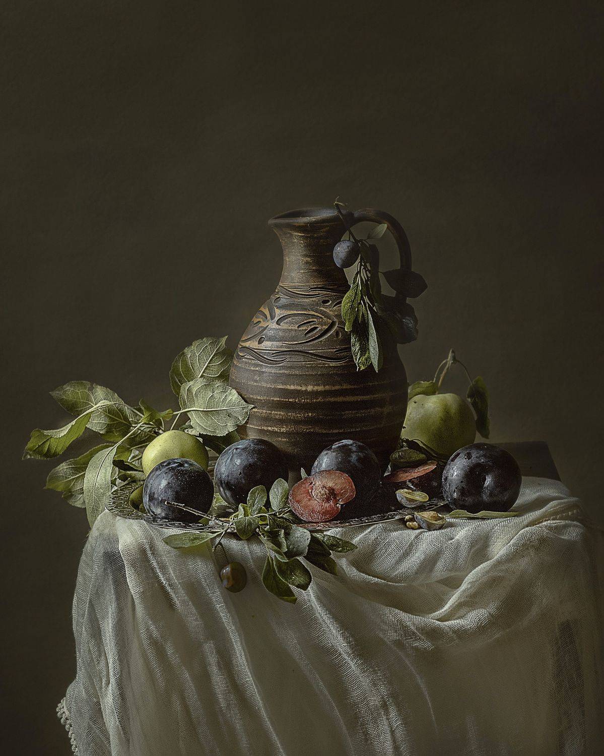 кувшин и фрукты. Автор: Инна Бочарникова , Инна Бочарникова