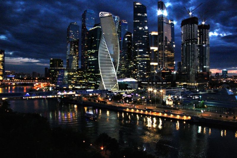 москва сити, небоскребы, река, вечер, огни, город, крыша Москва Сити вечеромphoto preview