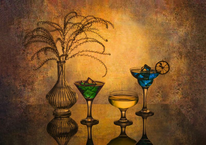 натюрморт стекляшечки цве свет отражение бокалы фотография ***photo preview