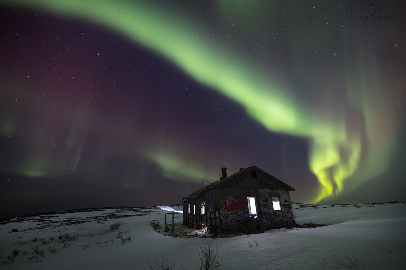 northern lights, aurora, night, house, teriberka Lonely house in Teriberka.photo preview