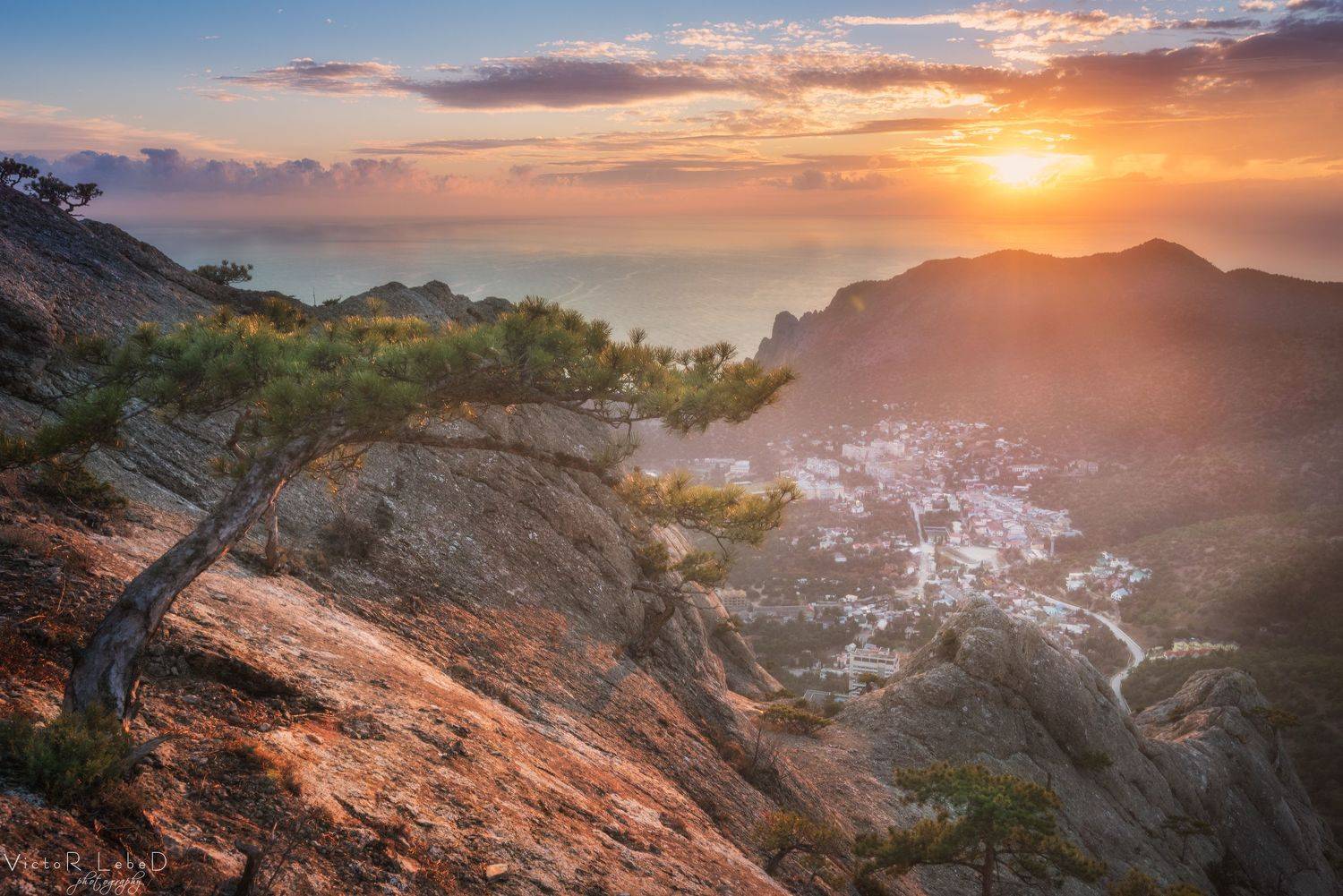 , Виктор Лебедь