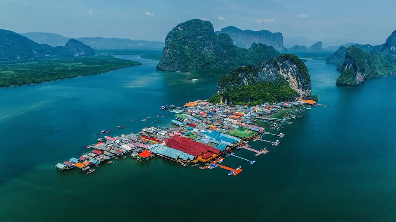 морские цыгане, пхукет, андаманское море Деревня морских цыганphoto preview