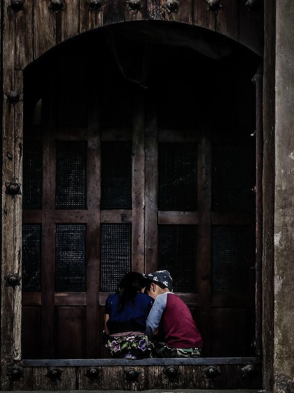 streetphoto The Church Doorsphoto preview