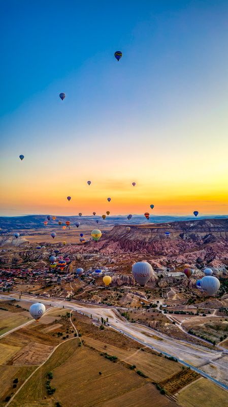 турция, каппадокия, воздушные шары, рассвет Рассвет с воздушными шарамиphoto preview