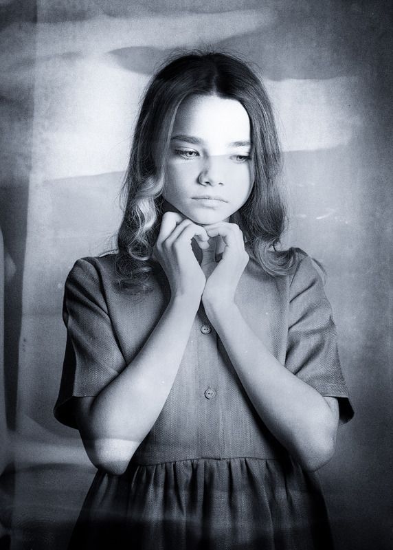 дети, концептуальное, детская фотосессия, семейная фотосессия, студийная фотосессия, семейная фотография Виолеттаphoto preview