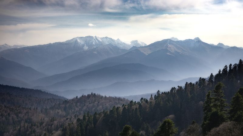 Далекие горыphoto preview