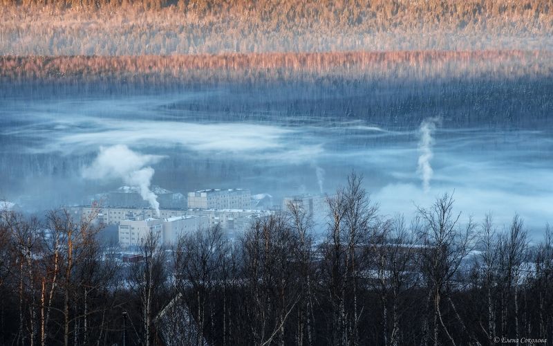 природа, зима, туман, утро, рассвет, город, губаха, пермский край, гора крестовая Город в туманеphoto preview