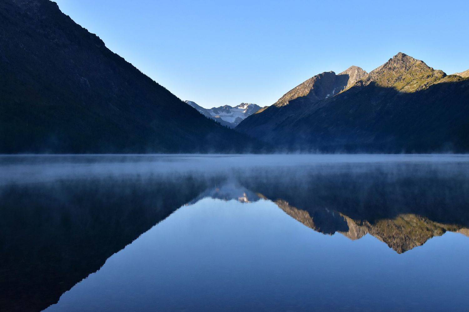 Портал. Автор: Наталия Щербина пейзаж, путешествие, горы, озеро, Наталия Щербина