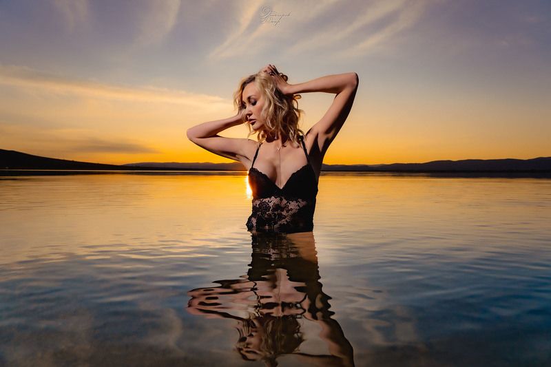 закат портрет девушка photo preview