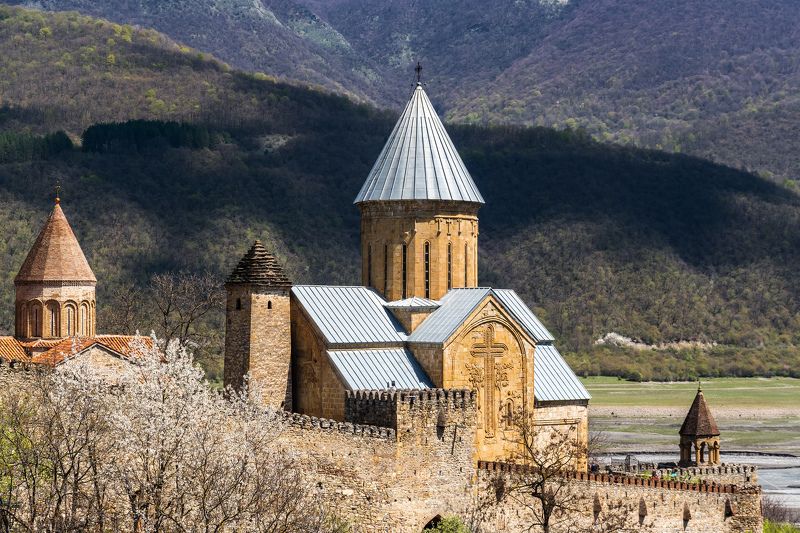 грузия, аннанури, весна Аннануриphoto preview