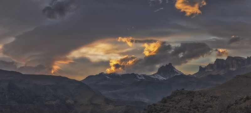 Тлеющий закатphoto preview