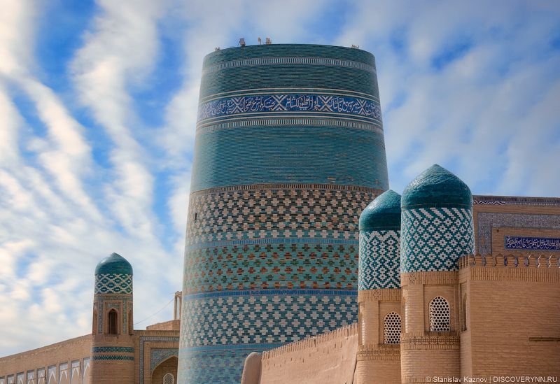 узбекистан, хива Краски Хивыphoto preview