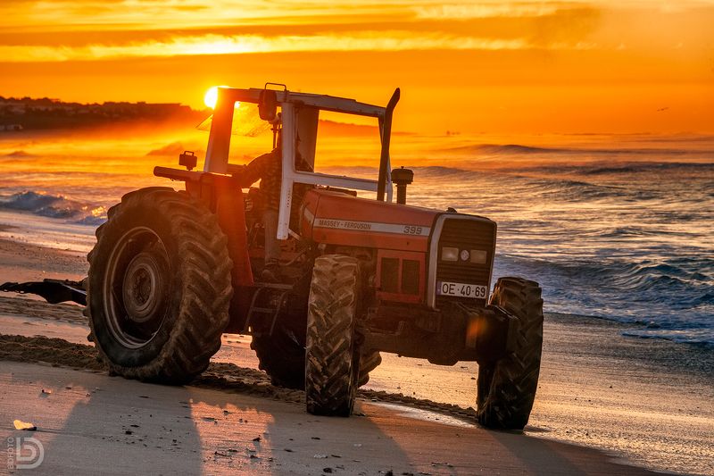 рассвет, океан, португалия, portugal Солнечный трактор фото превью