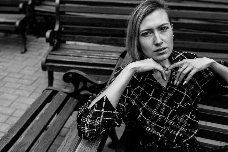 portait b&w Listenphoto preview