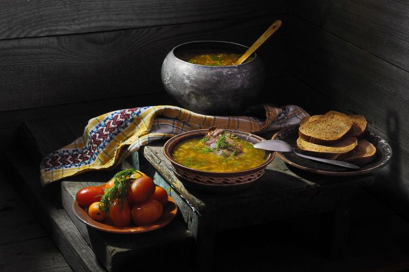 еда, суп, борщ, щи, хлеб, помидоры, укроп, казан, полотенце, Суп гороховый с копчёной курицей.photo preview