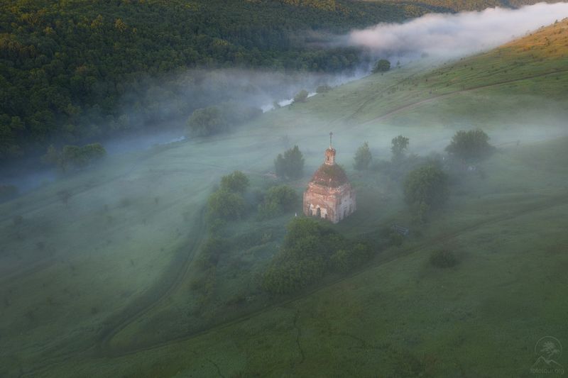 красивая меча, маслово Масловоphoto preview