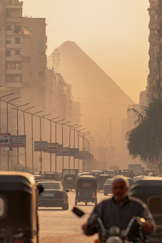 Суета в Гизеphoto preview