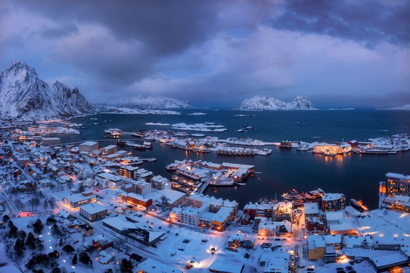 Winter in Svolvær. Reduxphoto preview