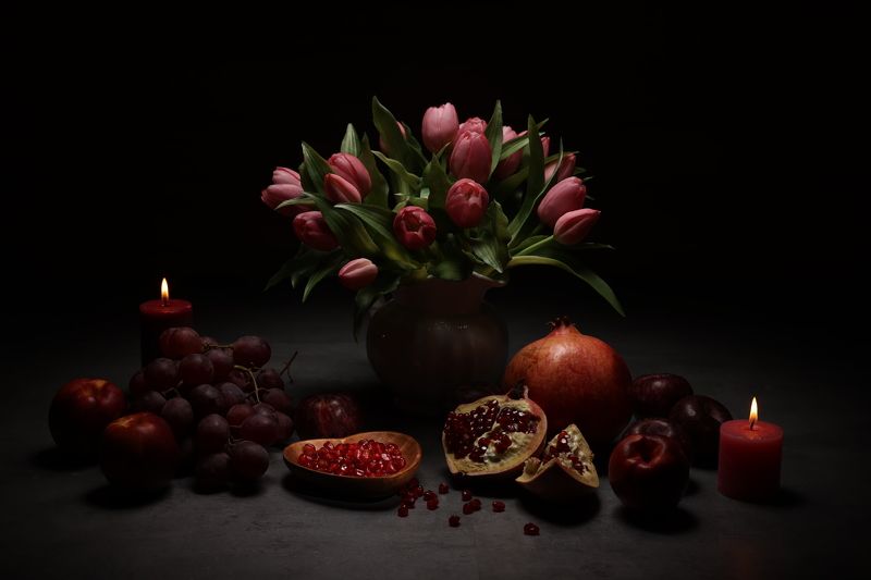 Тюльпаны, гранат photo preview