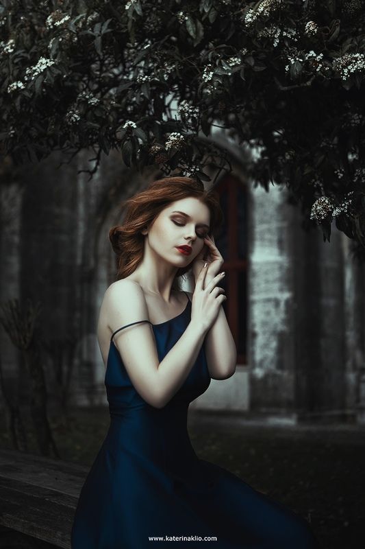 blue, madonna, wind, autumn, portrait, art, artwork, art photography, woman, beautiful, alone, feeling, windy, beauty Blue Windphoto preview