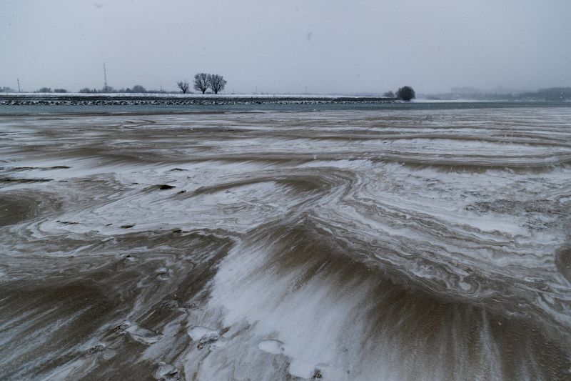 снег, пейзаж, снегопад Снег и песокphoto preview