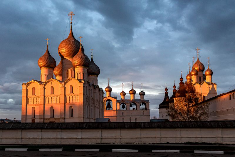 Шпили Ростоваphoto preview