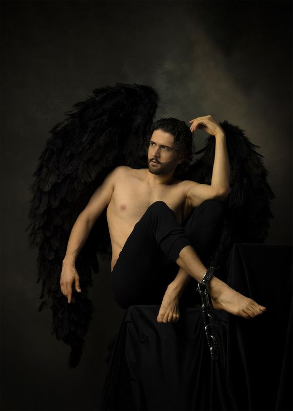 Люциферphoto preview