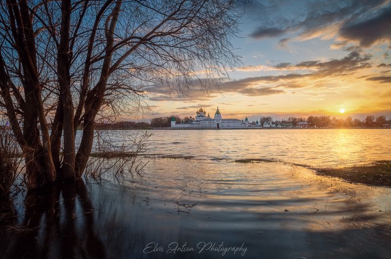 кострома, пейзаж, весна, ипатьевский монастырь Душевный вечерphoto preview