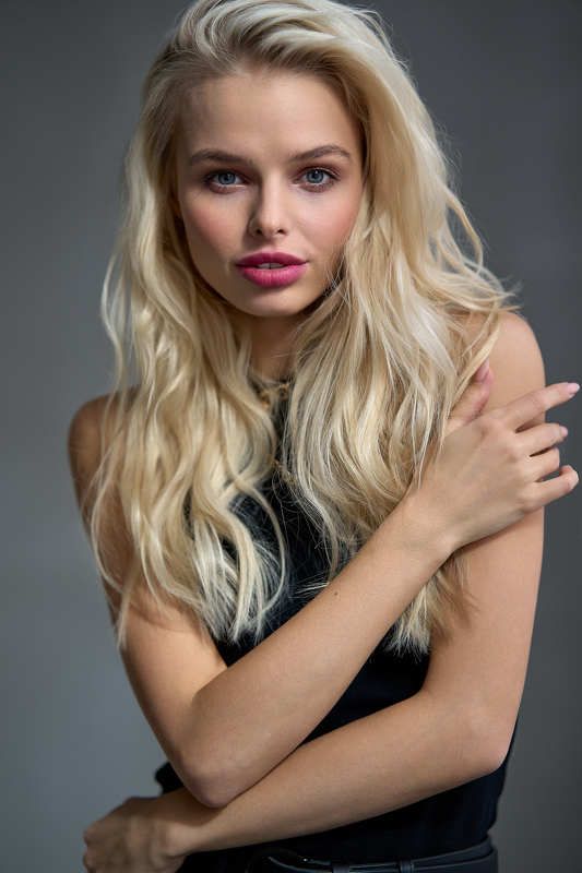 Алисаphoto preview