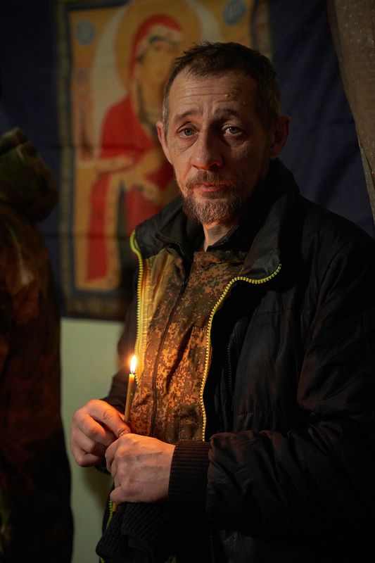 донецк, донбасс, днр, россия, фронт, сво, солдат, солдаты, концерт, скрипка, виолончель, икона, вера, православие, религия, свеча, Не бывает атеистов в окопах под огнемphoto preview