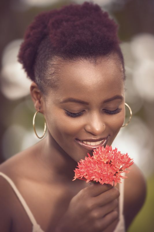 #female #shamrockspacestudio #cairnsphotographer #portrait #artwork #R5 #Canon #vintage #femalephotgraphy #photography #portraitphotography #style #outdoor #outdoorphotography #palmcove Tropical Rhapsody  фото превью
