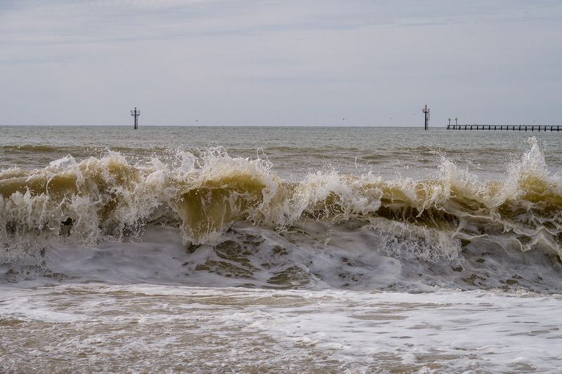#waves #storm #littlehampton #westsussex #england #uk #nature #water #waterscape #coast #englishchannel # Waves...photo preview