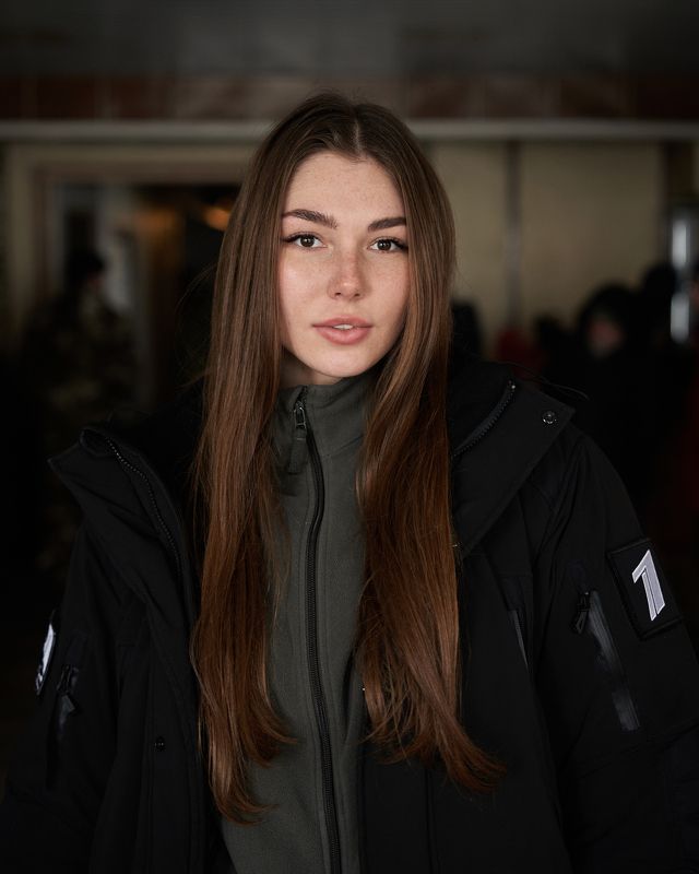 Марьяна Наумова, репортер, 1 канал, Донецк, ДНР, Россия, РФ, Портрет, естественный свет,  Марьяна Наумоваphoto preview