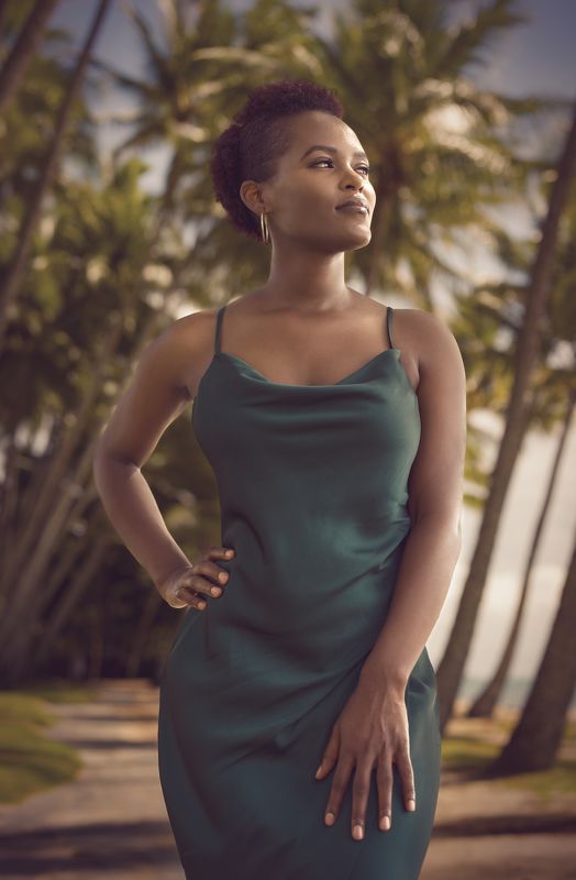 #female #shamrockspacestudio #cairnsphotographer #portrait #artwork #R5 #Canon #vintage #femalephotgraphy #photography #portraitphotography #style #outdoor #outdoorphotography #palmcove \