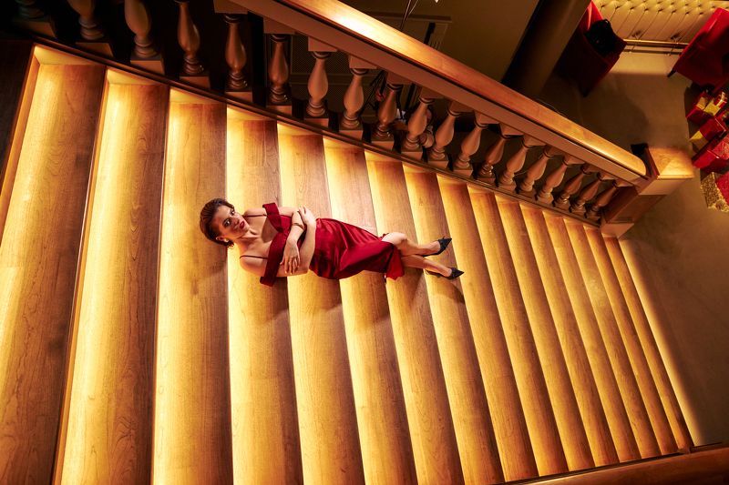 женская фотосессия в кафе Ампирphoto preview