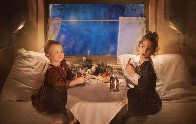 В поездеphoto preview