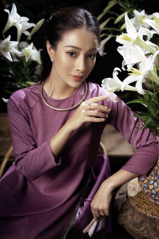 model, flowers, hanoi, vietnamese, lady, beauty April Flowersphoto preview