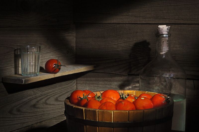 еда, овощи, помидоры, водка, самогон, Помидоры бочковые квашеные.photo preview