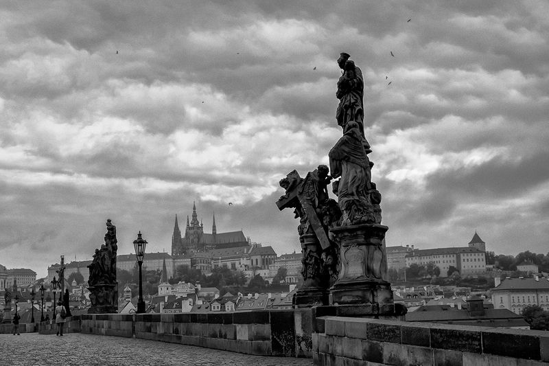 Карлов мостphoto preview