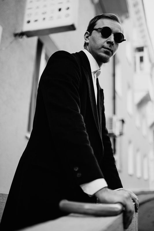 man portait, b&w Bazzilphoto preview