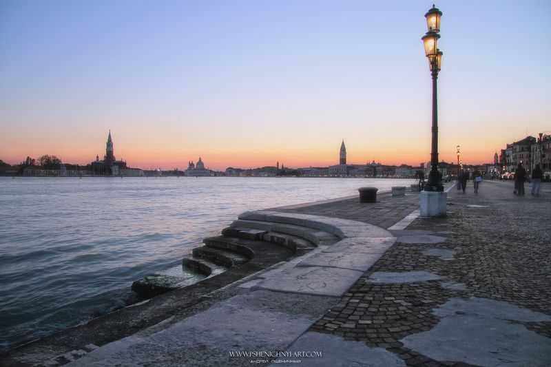 городской пейзаж, италия, венеция, архитектура, гранд-канал, набережная, вечер, путешествие Прогулки по вечерней Венецииphoto preview