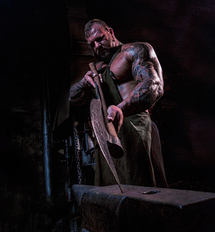 the forge, strong man, fire The Forgephoto preview