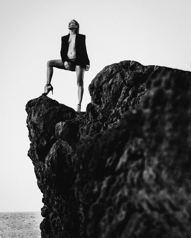 nude,нюд,people,girl,lady,жанр,mood,soul,девушка,nature,film,фотография,nu,mountains,ню,арт, black,b&w Anna x Volcanophoto preview