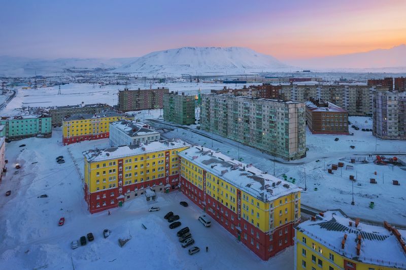 Аэросъемка, город, норильск Норильск, вид на гору Шмидтаphoto preview