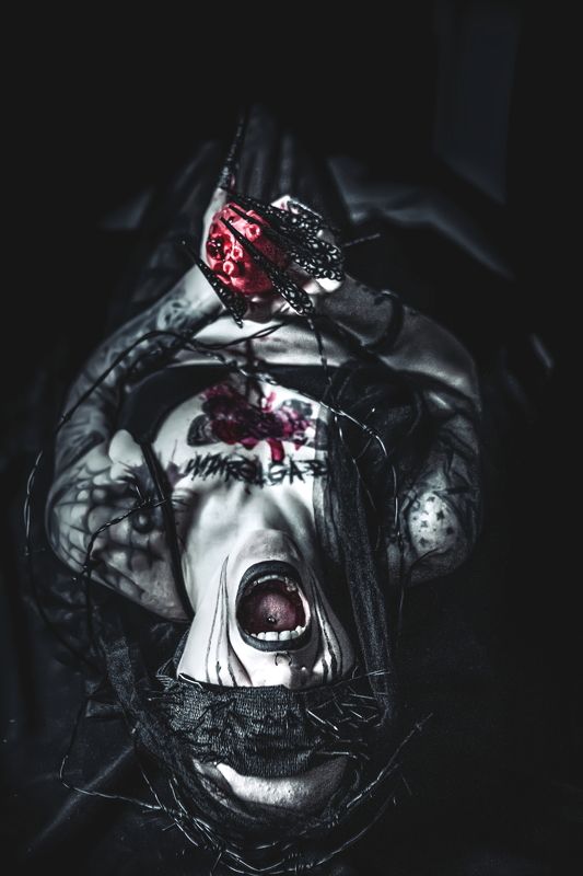 Isablackphoto preview