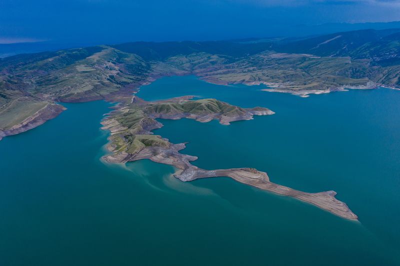 чиркейское водохранилище, дагестан, остров, дракон Чиркейский драконphoto preview