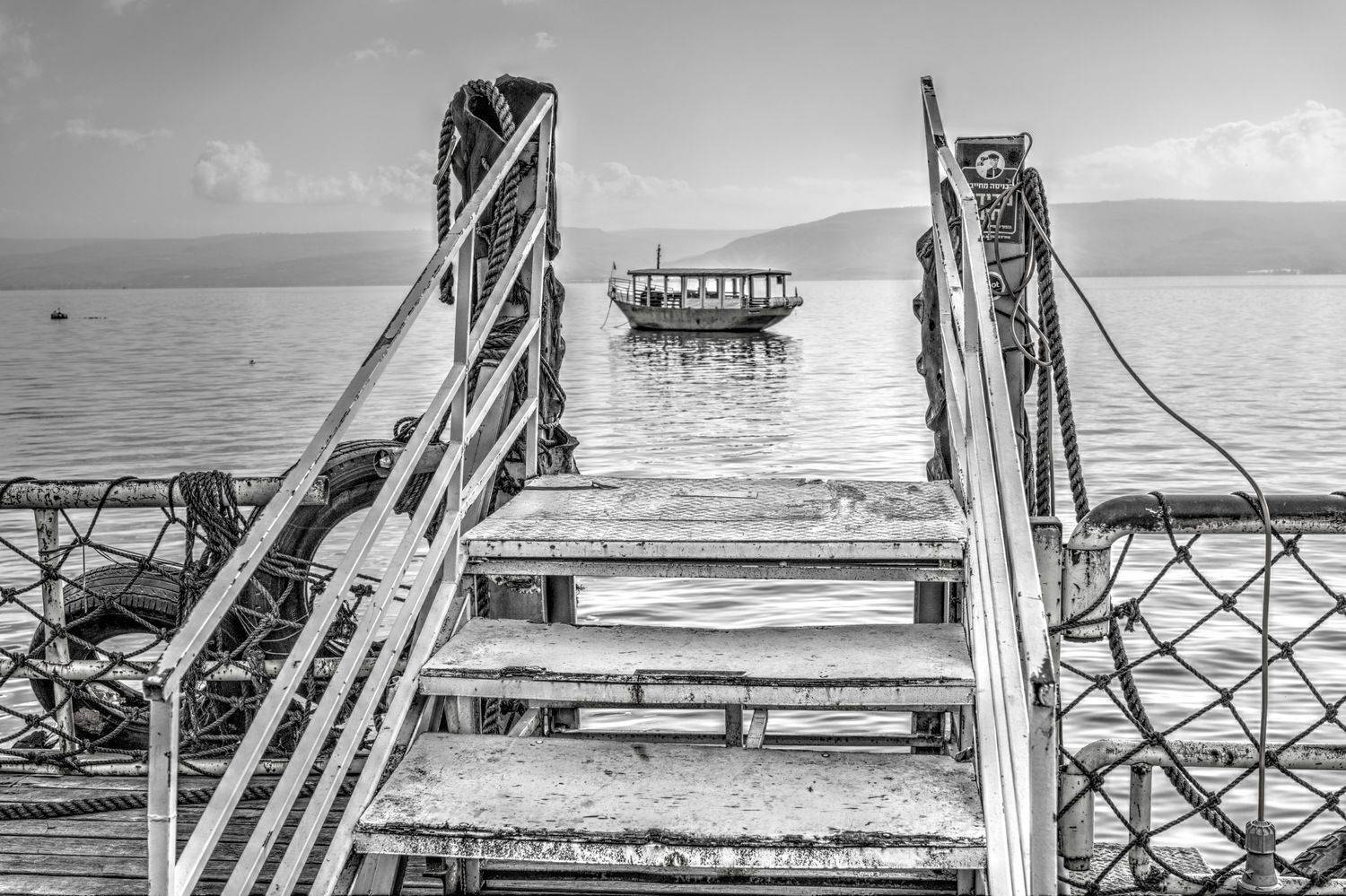 /*/. Автор: David Solodar , David Solodar