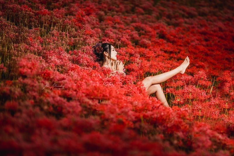 portrait, Those red flowers…photo preview